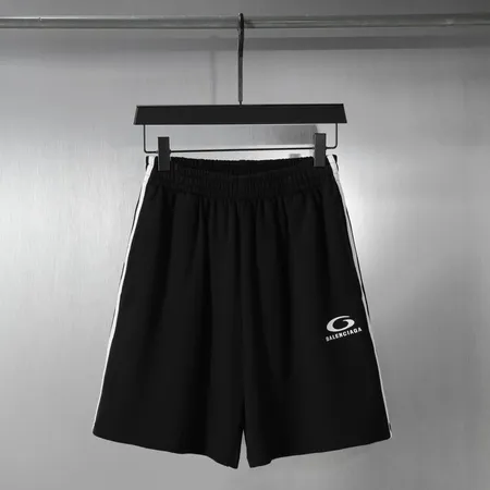 バレンシアガ ショートパンツ