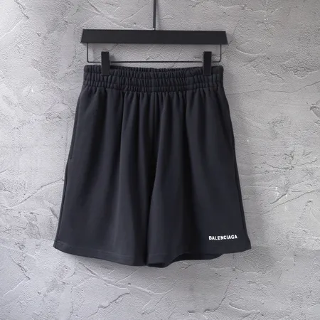 バレンシアガ ショートパンツ