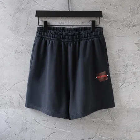 バレンシアガ ショートパンツ