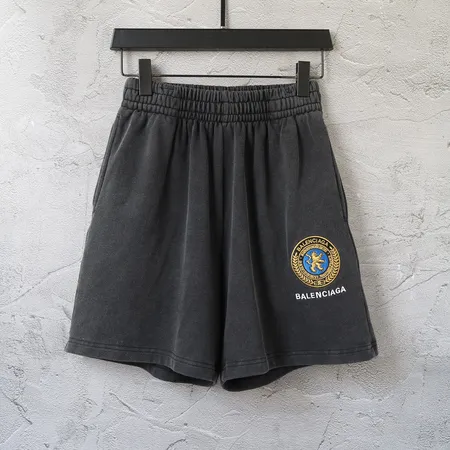バレンシアガ ショートパンツ
