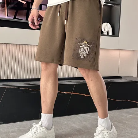 フェンディ ショートパンツ