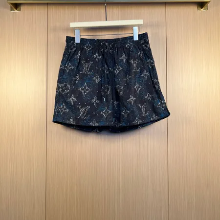 ルイヴィトン ショートパンツ