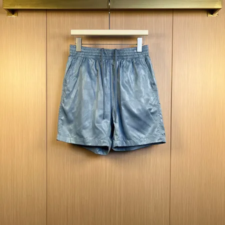 ルイヴィトン ショートパンツ