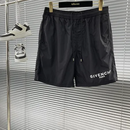 ジバンシィ ショートパンツ