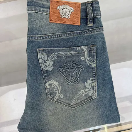 ヴェルサーチ ジーンズ