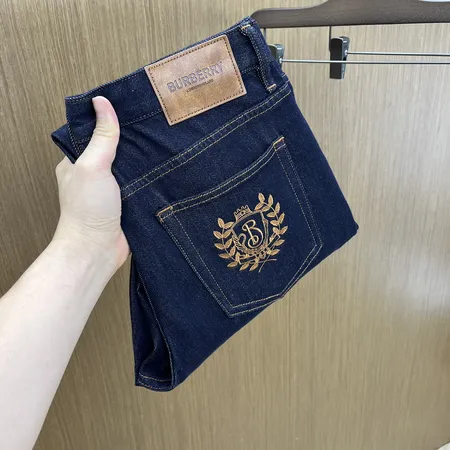 バーバリー ス ジーンズ