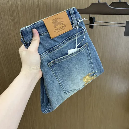 バーバリー ス ジーンズ