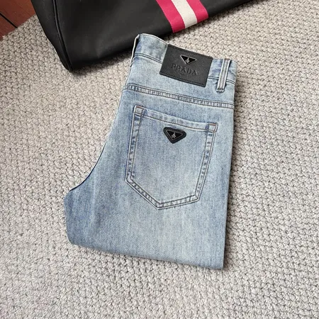 プラダ ジーンズ