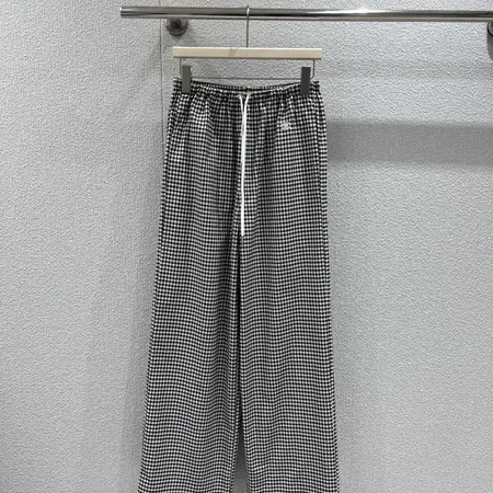 セリーヌ カジュアルパンツ