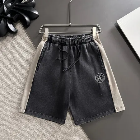 ストーンアイランド ショートパンツ