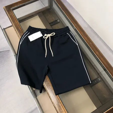 グッチ ショートパンツ