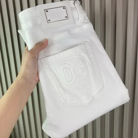 ヴィヴィアン・ウエストウッド ジーンズ