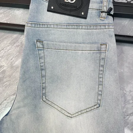 ヴィヴィアン・ウエストウッド ジーンズ