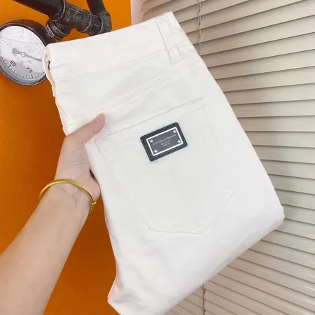 ヴィヴィアン・ウエストウッド ジーンズ