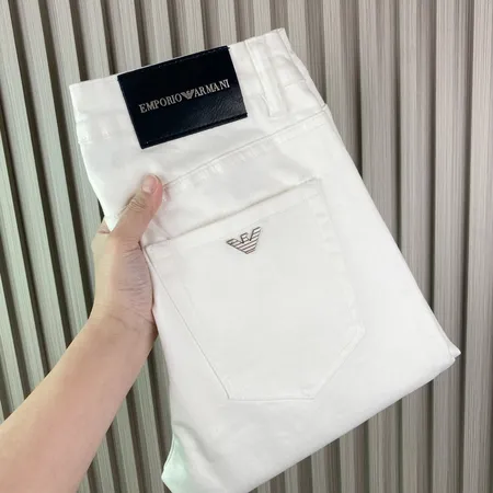 アルマーニ ジーンズ