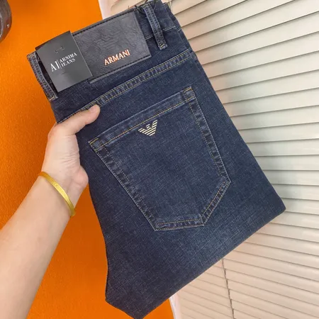 アルマーニ ジーンズ