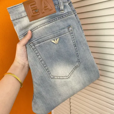 アルマーニ ジーンズ