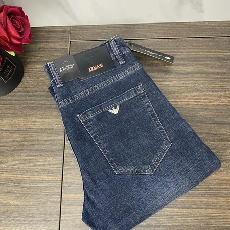 アルマーニ ジーンズ