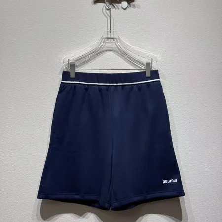 ミュウミュウ ショートパンツ