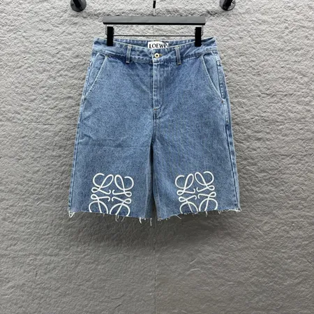 ロエベ ショートパンツ