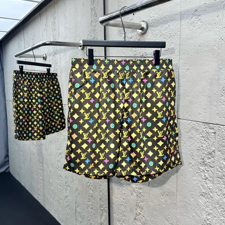 ルイヴィトン ショートパンツ