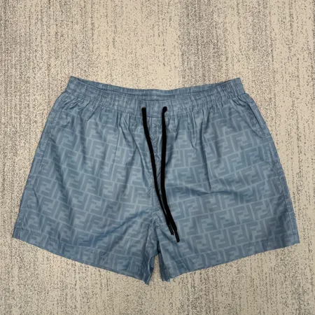 フェンディ ショートパンツ