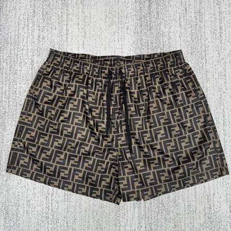 フェンディ ショートパンツ