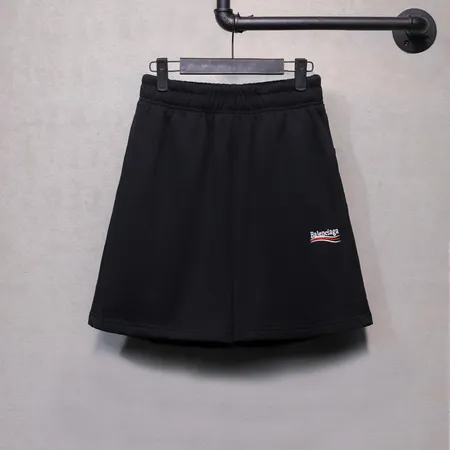 バレンシアガ ショートパンツ