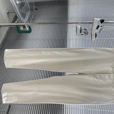 バーバリー ス カジュアルパンツ