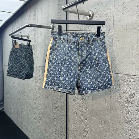 ルイヴィトン ショートパンツ
