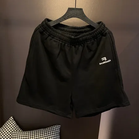 セリーヌ ショートパンツ