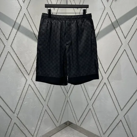グッチ ショートパンツ
