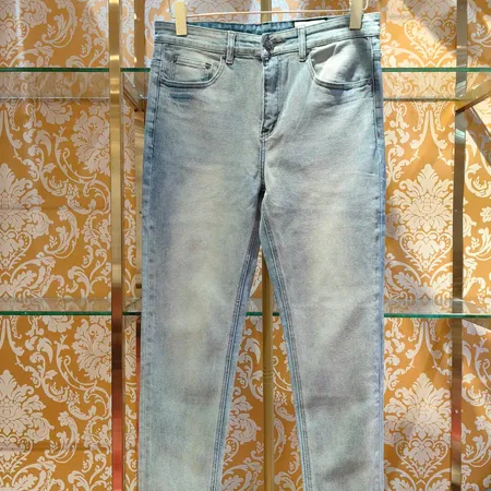 グッチ ジーンズ