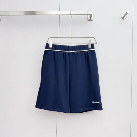 ミュウミュウ ショートパンツ