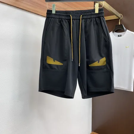 フェンディ ショートパンツ