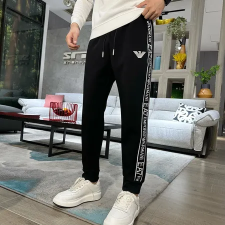 アルマーニ カジュアルパンツ