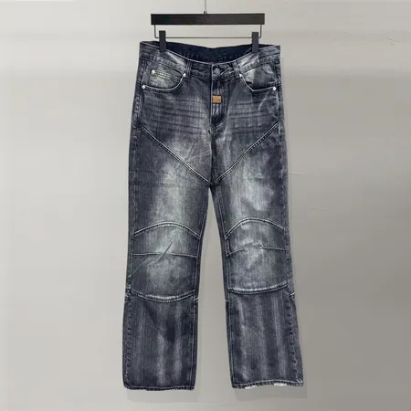 バレンシアガ ジーンズ