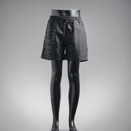 プラダ ショートパンツ