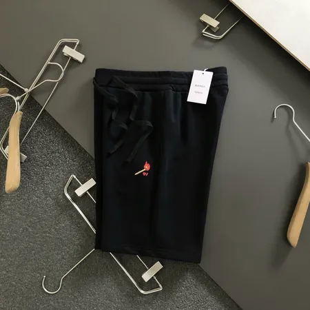 ボッテガ ヴェネタ ショートパンツ