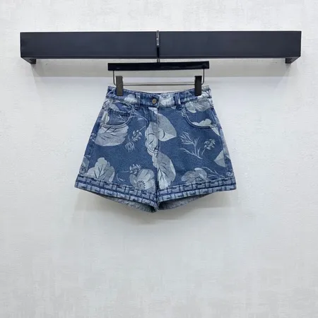 フェンディ ショートパンツ