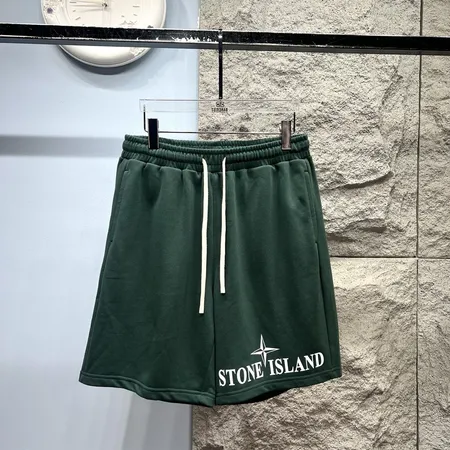 ストーンアイランド ショートパンツ