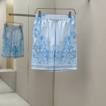 ヴェルサーチ ショートパンツ