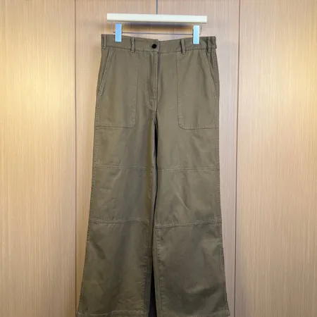 プラダ カジュアルパンツ