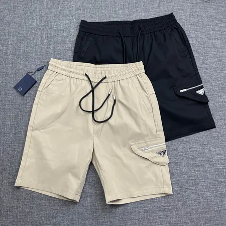 プラダ ショートパンツ