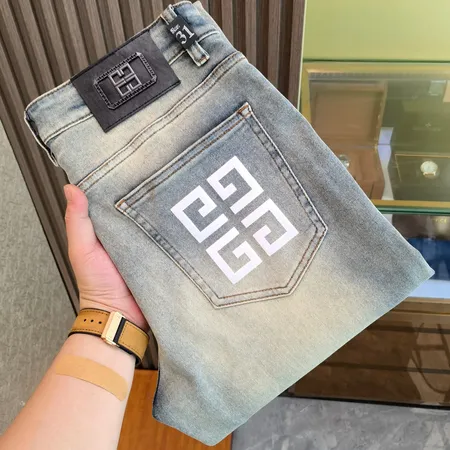 ジバンシィ ジーンズ