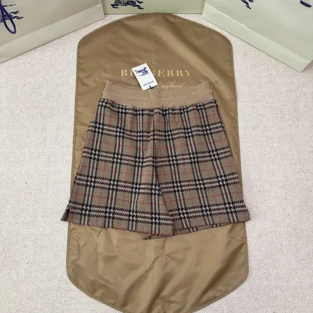 バーバリー ス ショートパンツ