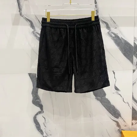 フェンディ ショートパンツ