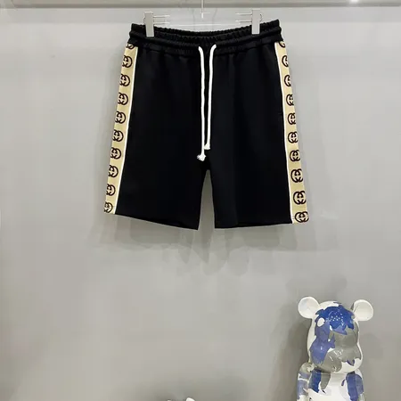 グッチ ショートパンツ