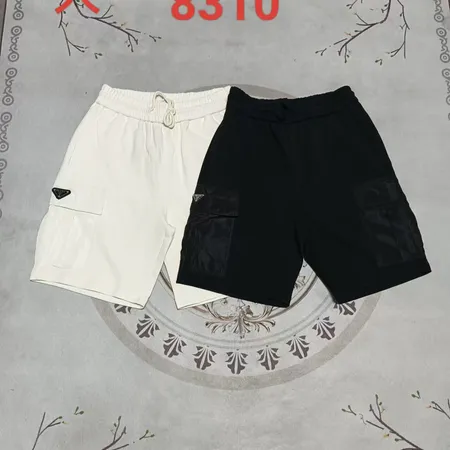 プラダ ショートパンツ