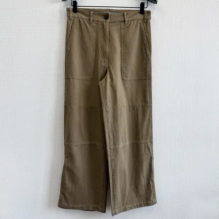 セリーヌ カジュアルパンツ